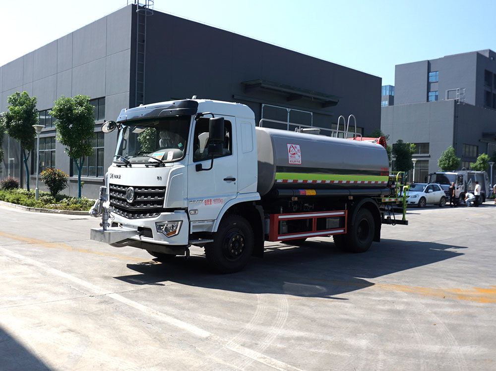 國(guó)六【12-14立方 圓箱】東風(fēng)專底D3抑塵車